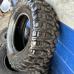 30x10R15.  TERRAMASTER.    GBC