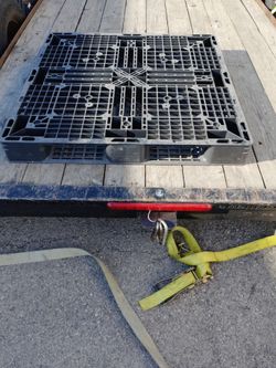 Plastic pallets