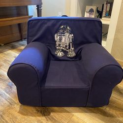 Kid’s TV Chair