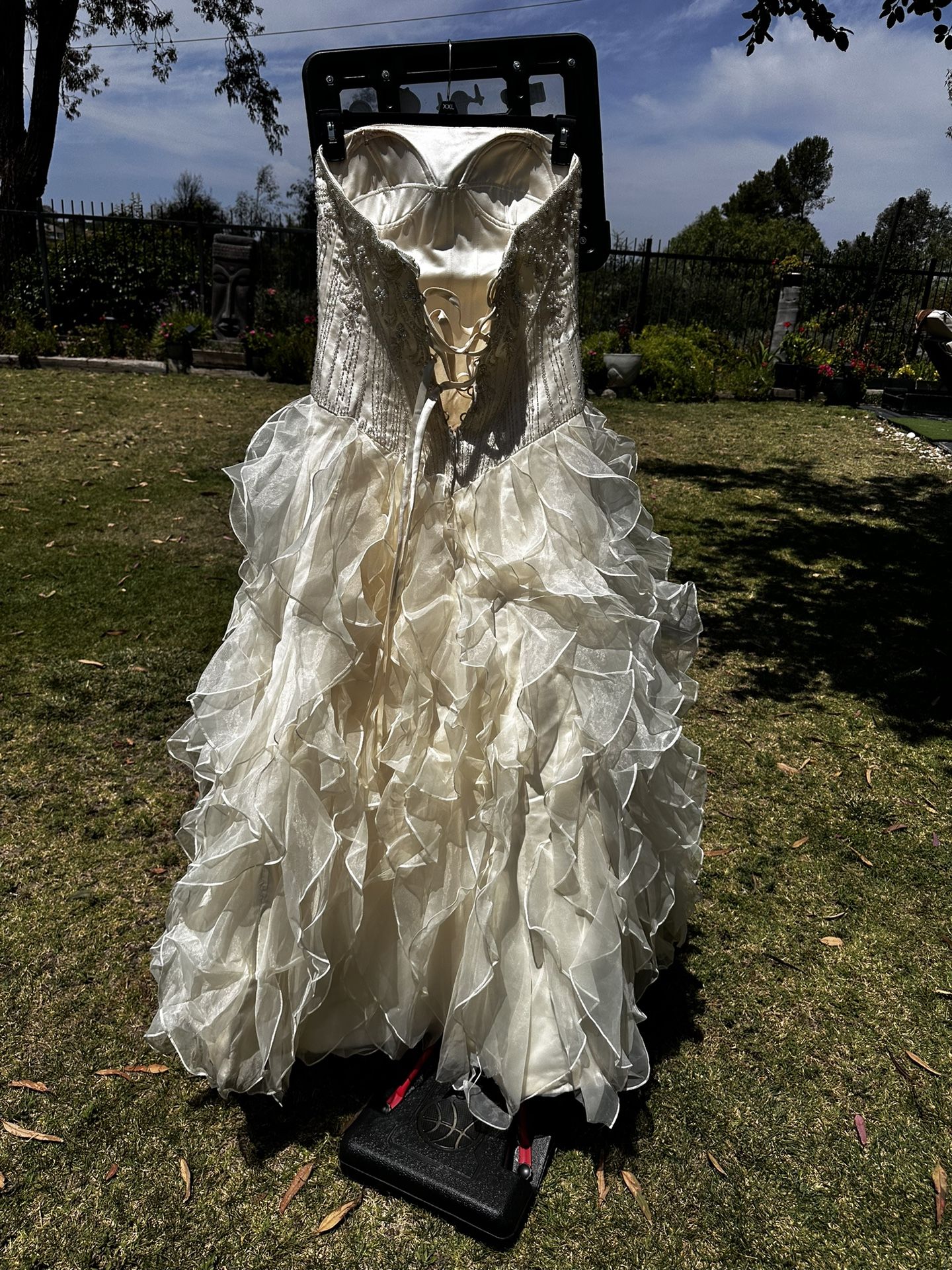 Used Wedding Dress