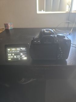Canon eos Rebel T5i