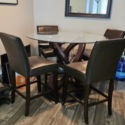 $150 Dining Table Set