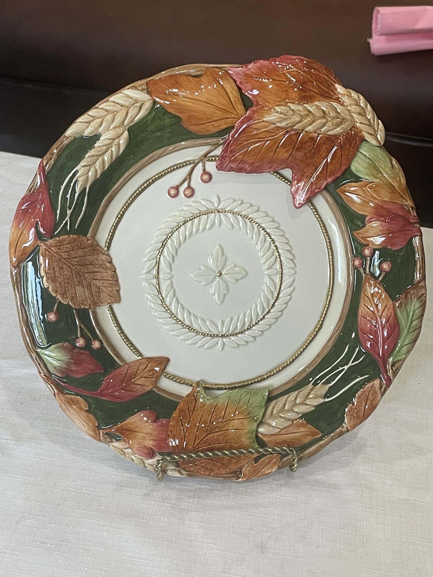 Fitz & Floyd Huntington Canapé Plate. Fall/Thanksgiving Decor. 12 5/8”