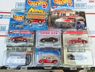 Hot Wheels Collector Die-Cast Cars Lot of 7