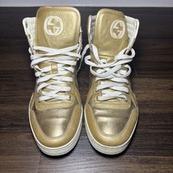 Size 9 - Gucci Men's GG Imprime Monogram Leather High Top Sneakers Gold