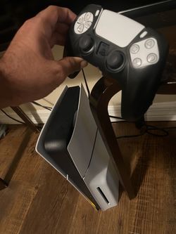 Ps5 Slim 1Tb with the box & Controller