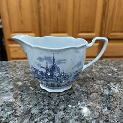 Johnson Brothers Tulip Time Blue Creamer.  Preowned Excellent Condition 