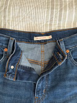 Women’s Levi shorts