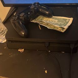 Ps4 Plus A Keyboard And A Free Acc