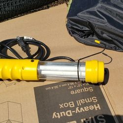 New Drop /Mechanics  Drop Light . Brand New