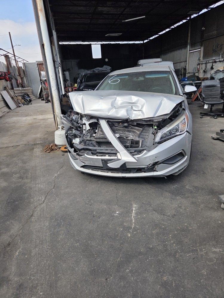 2016 Hunday Sonata For Parts