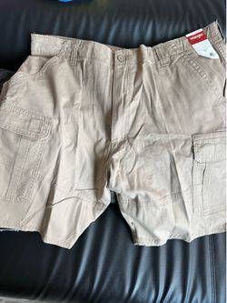 Wrangler shorts for men, size 40, new