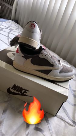 Travis Scott Reverse Mocha
