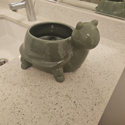 Ceramic Turtle Pot