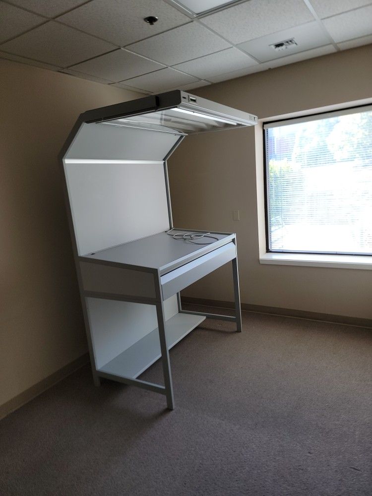 EVS Executive Viewing Station (Light Table)