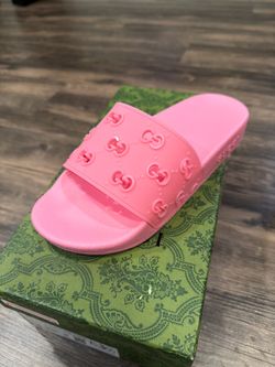 Women Slide Size 8.5