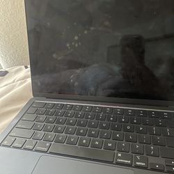 MacBook Air 13inch M3 