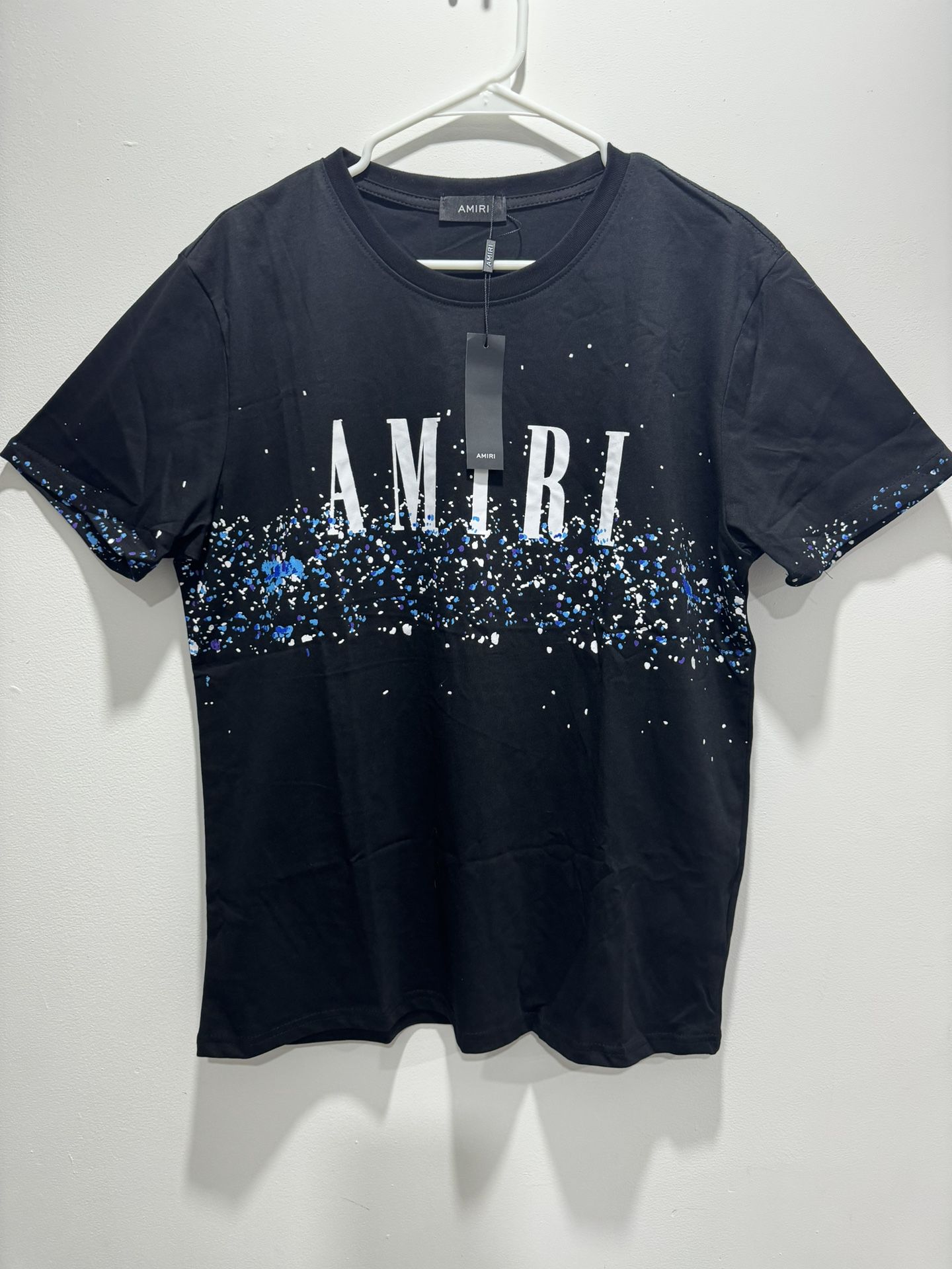 beautiful black t-shirt, size L from the Amiri brand 🚨🚨🚨🚨🚨