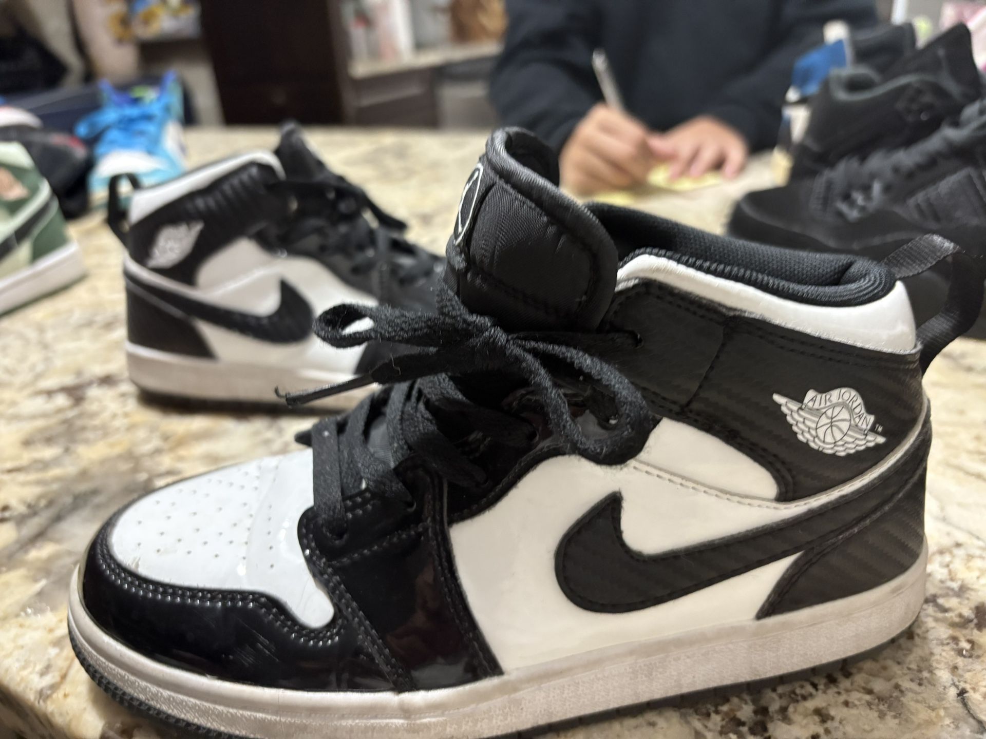 Jordan 1’s Black And White
