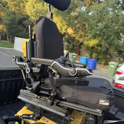 Quantum 6 Edge Chair