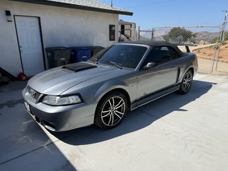 2002 Ford Mustang