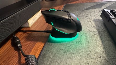Razer mouse and dock combo