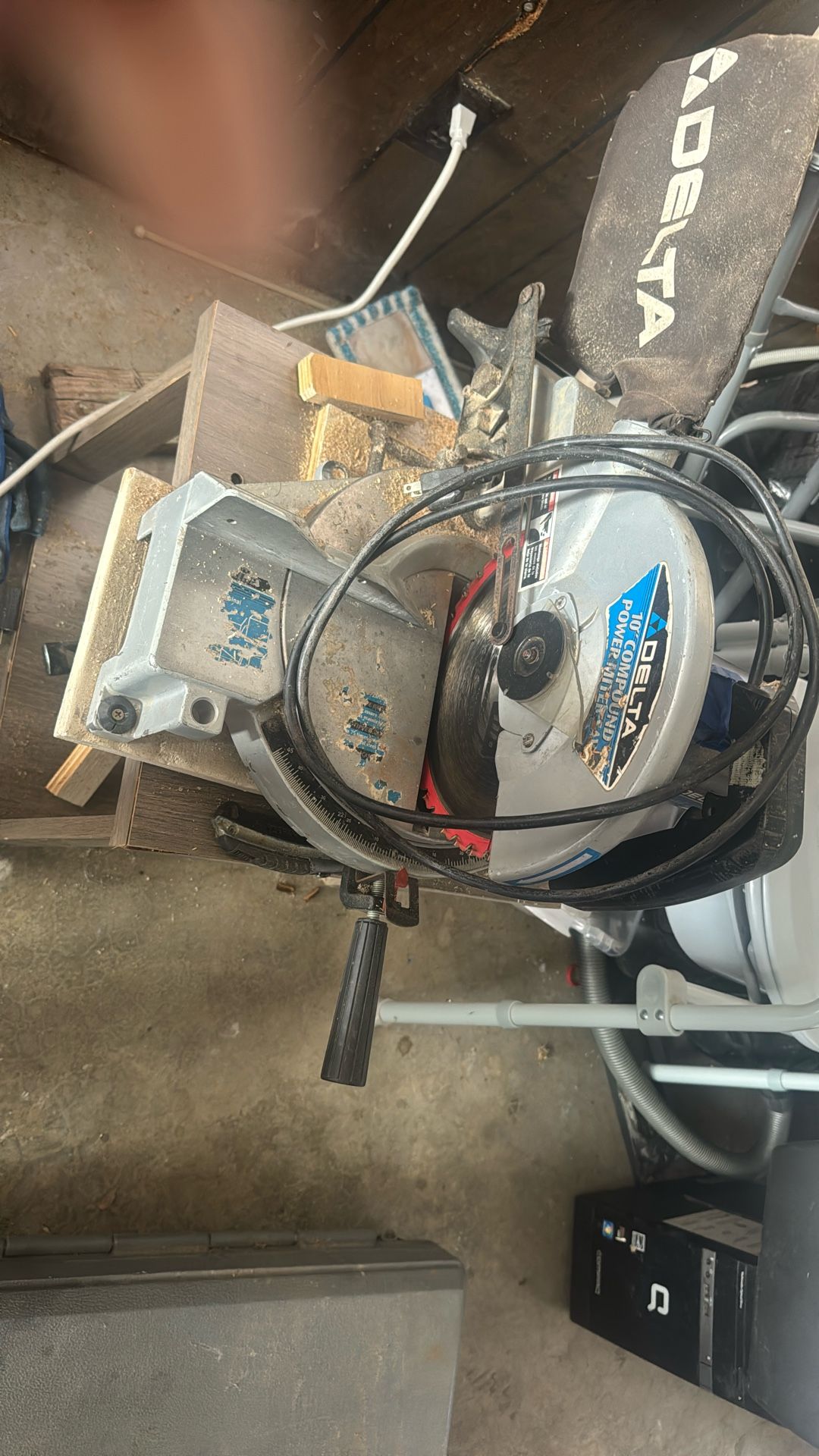Delta 10”10” Compound Power Miter Saw