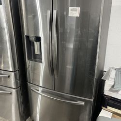 SALE !! Samsung refrigerator French door new model 36” inches wide/ nevera heladera frío 