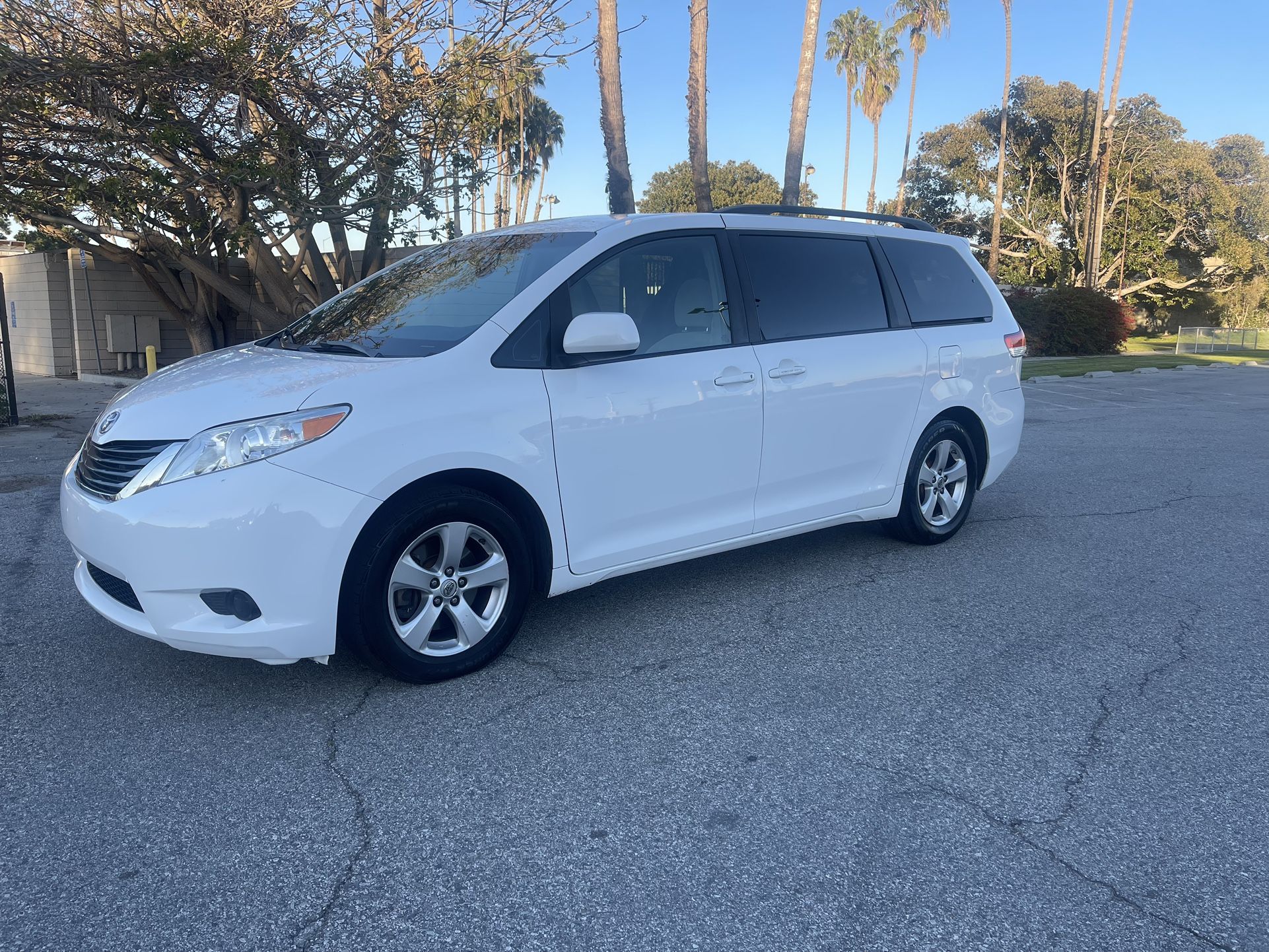 2014 Toyota Sienna