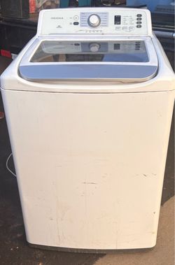 Insignia eco washing machine & LG digital natural gas dryer