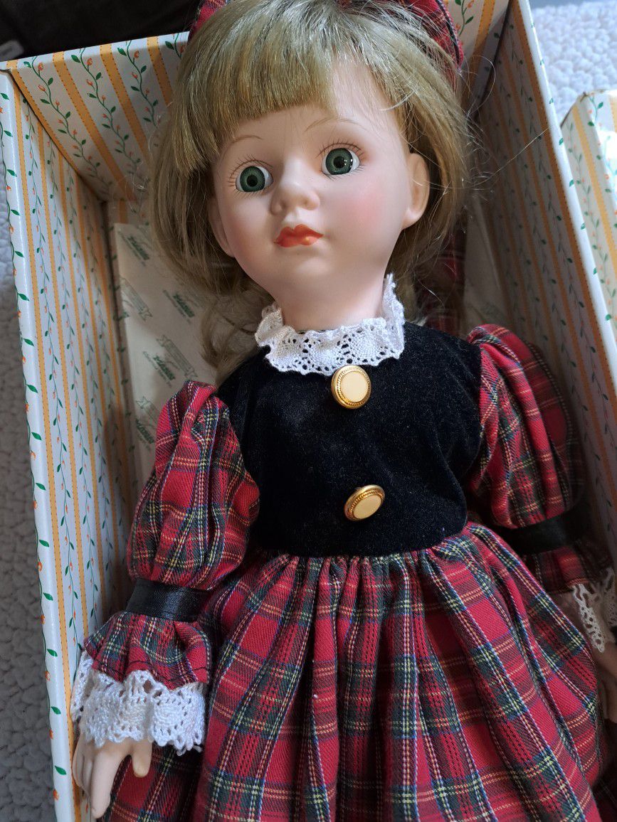 Vintage Seymour Mann Porcelain Doll