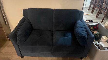 2 seat couch dark blue velvet material