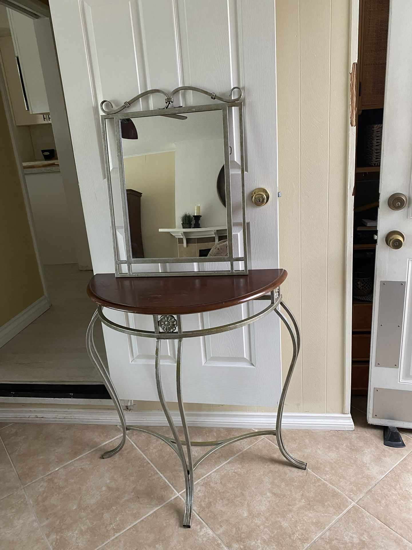 Entry table & Mirror Set