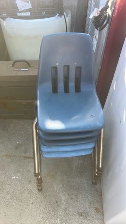 5 toddler chairs