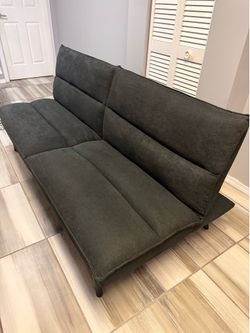 Black Futon