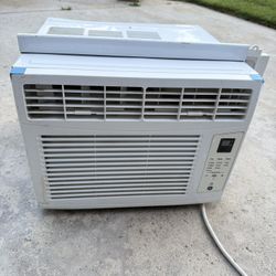 Window Air Conditioner 