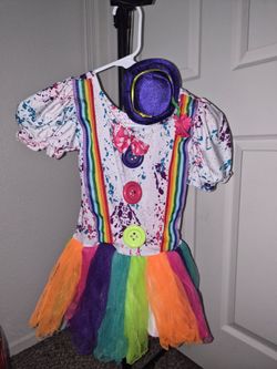 Costume