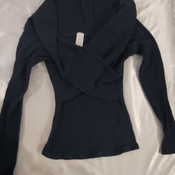Women Sweater Blouse Size Medium