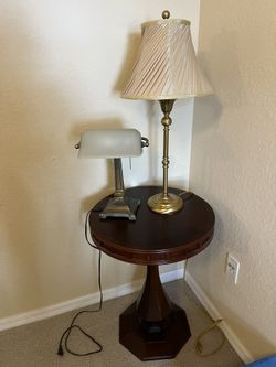 Desk & Corner Table Lamps