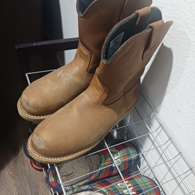 Size 13 Georgia Wellingtons Boots
