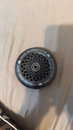 Root Industries Lotus 110mm Scooter Wheel