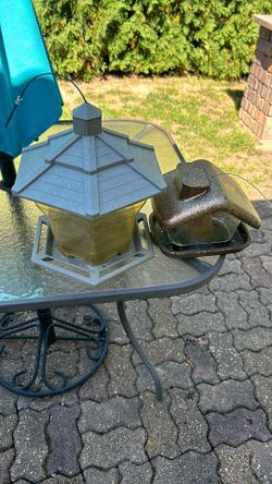 Two birdfeeders five dollars