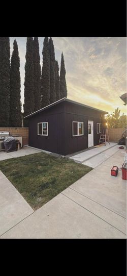 Shed / barn / storages