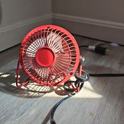 Mini Fan Used In Good Condtion 