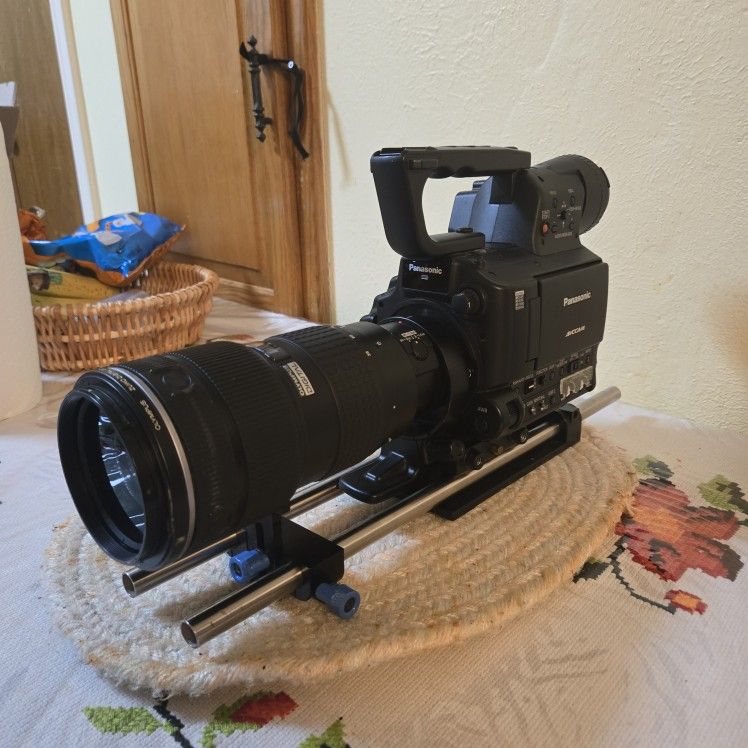 Panasonic AG-AF100