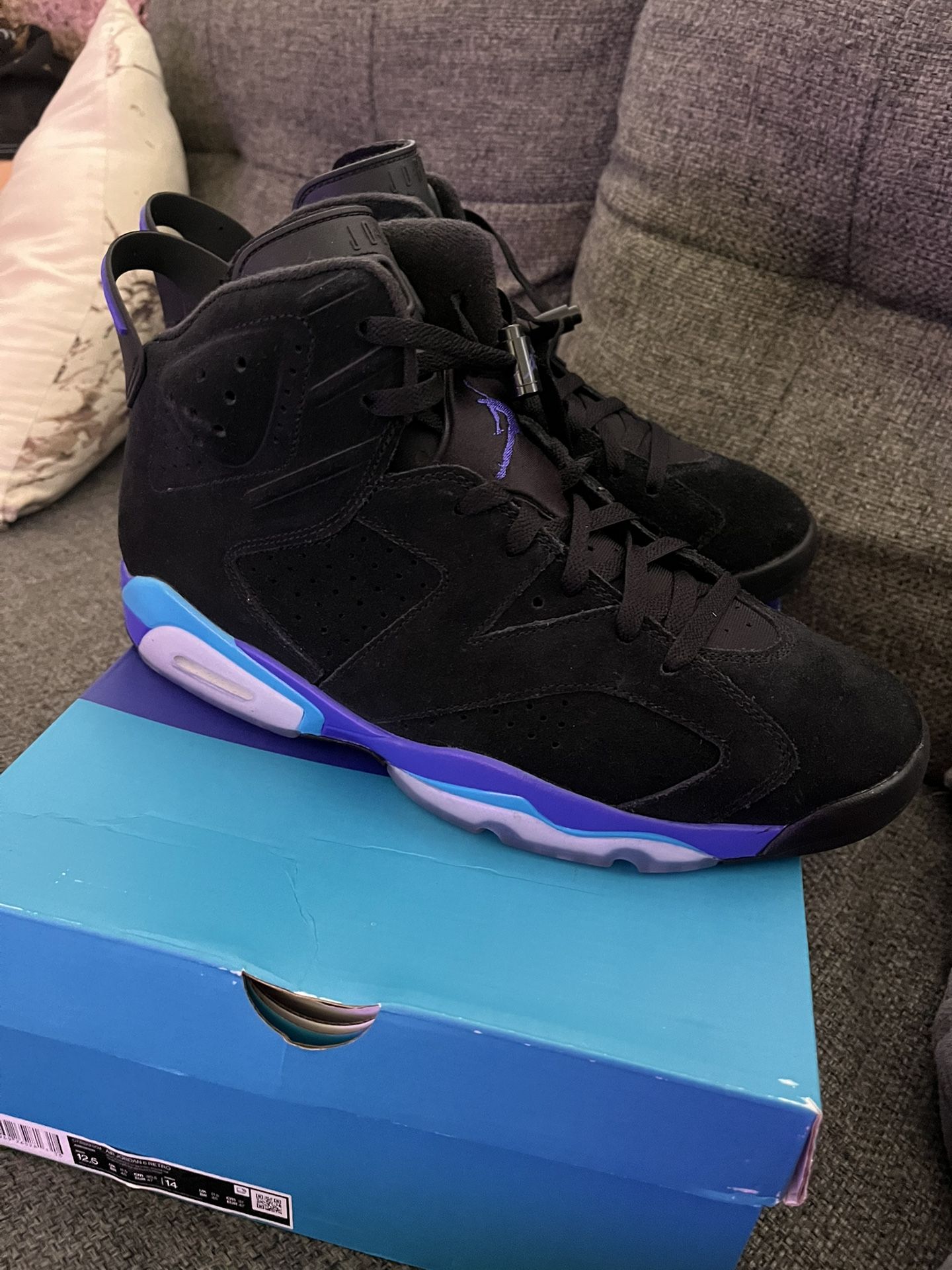 Retro 6 Size 12.5 Aqua  Great Condition