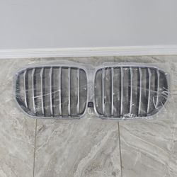 2019-2023 BMW X5 G05 OEM GRILLE