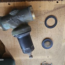 Plumbing 1 1/4 Pressure Reducer 