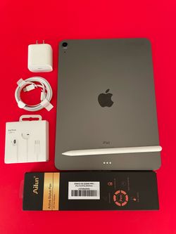 Apple IPad Air 4th Generation (10.9” Liquid Retina/ 2020 Model) 64GB with keyboard case, stylus pen & Accessories