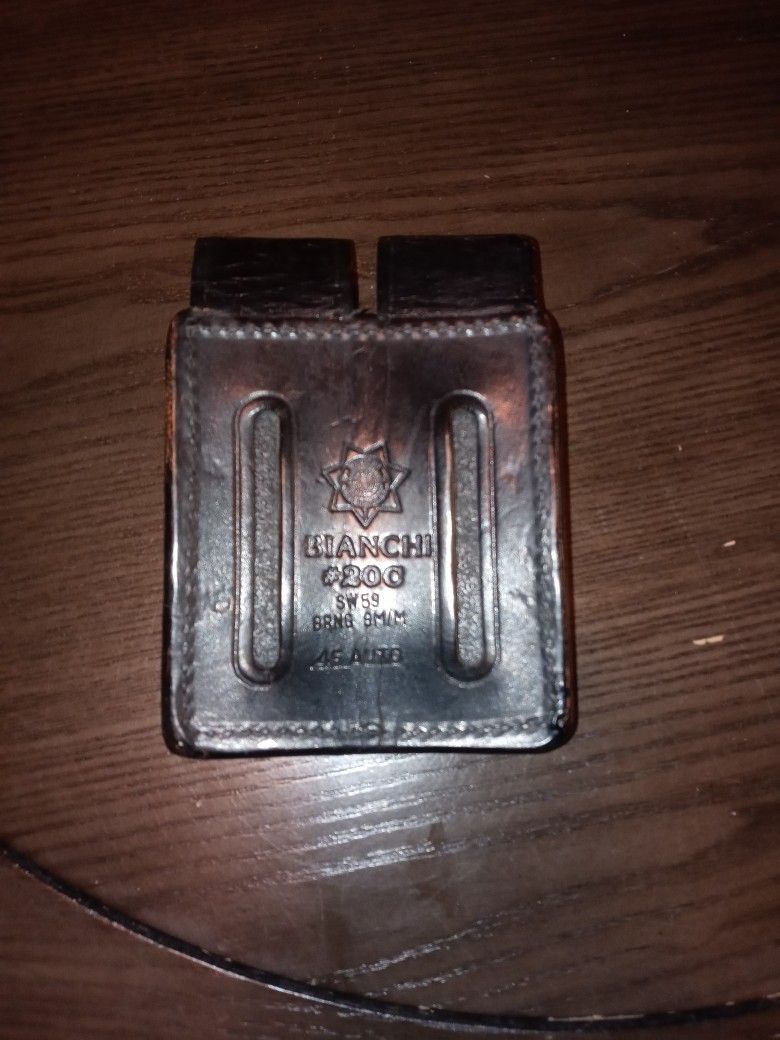 Bianchi Holster 9mm .45 Auto